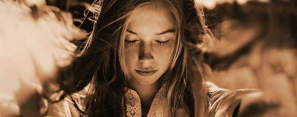 10 Reasons To Fall In Love With A Spiritual Girl